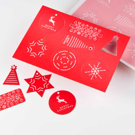 Lasercut Imagebild verschiedene rote weihnachtsgeschenkanhaenger